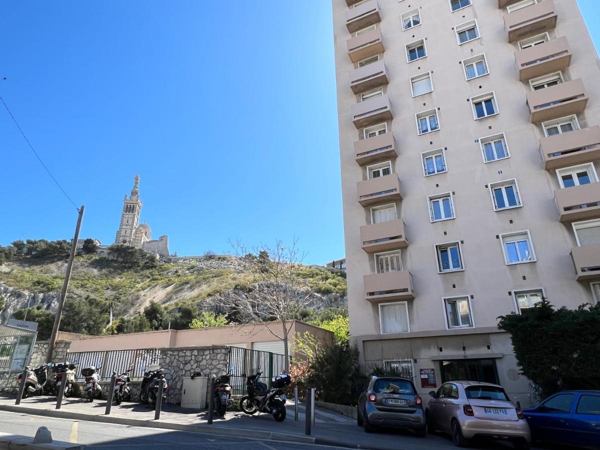 Endoume Notre Dame De La Garde T2 Avec Parking Apartment